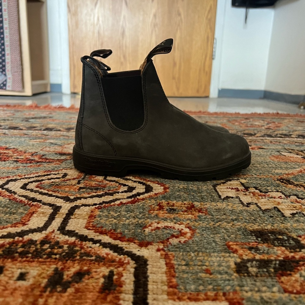 Blundstone Chelsea boot